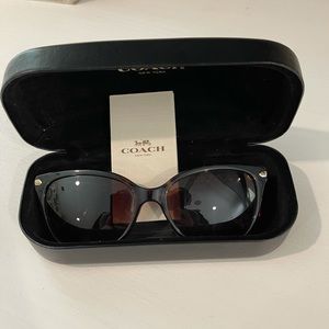 Coach Tortoise Sunglasses HC8132 529113